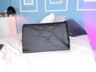 Camsoda Free Porn Cam of isabella-zc
