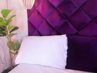 Camsoda Sex Chat of nathali-jones