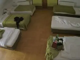 Camsoda Sex Cam of voyeurcam-julmodels-bed-6