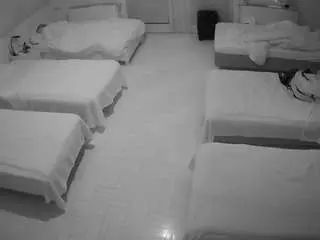 Camsoda Live Sex of voyeurcam-julmodels-bed-6
