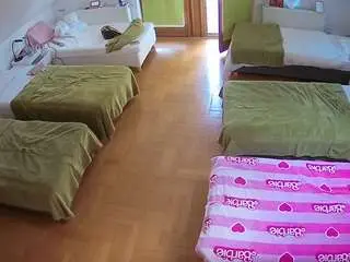 Camsoda Live Sex Cam of voyeurcam-julmodels-bed-6