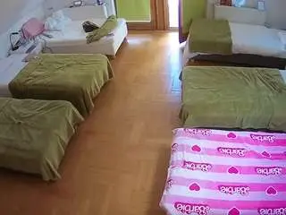 Camsoda Sex Chat of voyeurcam-julmodels-bed-6