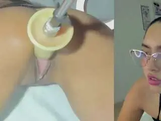 Camsoda Live Sex of emily-philip