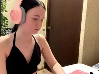 Camsoda Watch Live Sex Cams of maryannattinger