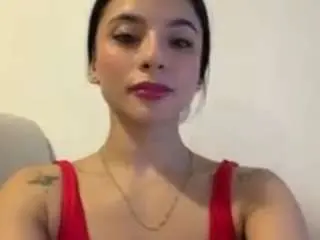 Camsoda Sex Chat of kiraalopez