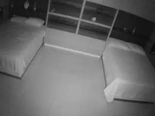 Camsoda Adult Webcams of voyeurcam-casa-salsa-versus-room
