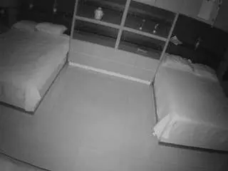 Camsoda Free Porn Cam of voyeurcam-casa-salsa-versus-room