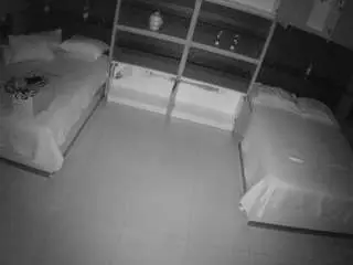 Camsoda Free Porn Cam of voyeurcam-casa-salsa-versus-room