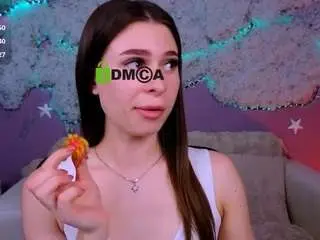 Camsoda Sex Cam of flora-ri