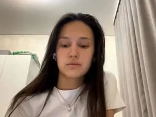 Camsoda Nude Webcam of bertamoschetto