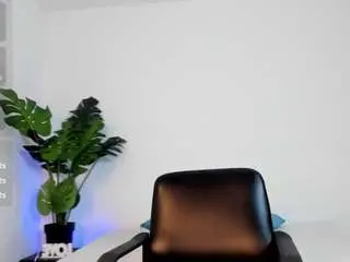 Camsoda Free Porn Cam of venus-cooper