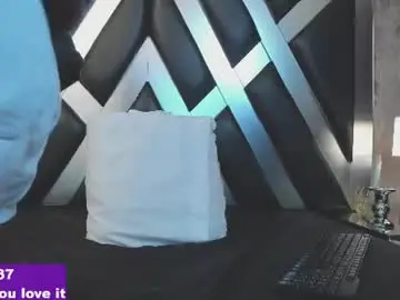 Chaturbate Nude Webcam of cloeperson