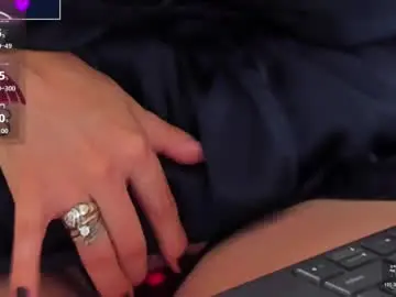 Chaturbate Free Porn Cam of isabellarous_2026