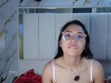 Chaturbate Adult Video Chat of adaira31