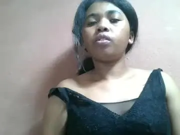 Chaturbate Live Sex Cam of vierge28430