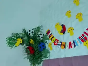 Chaturbate Watch Live Sex Cams of hellen_sky_