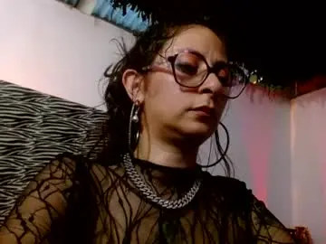 Chaturbate Live Sex of serena_xyz