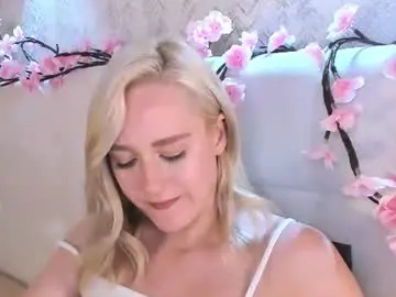 Chaturbate Nude Webcam of chloedeccker
