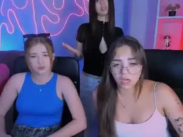Chaturbate Watch Live Sex Cams of kiki_swan