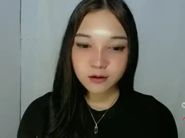 Chaturbate Adult Video Chat of alisa_sexmachine