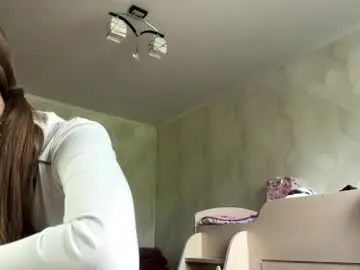 Chaturbate Watch Live Sex Cams of lucindascercy