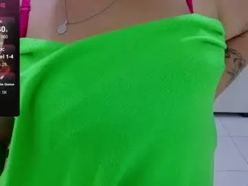 Chaturbate Best live sex cam show of astrid1_s