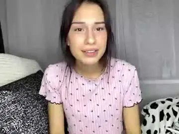 Chaturbate Best live sex cam show of kiaratulowski