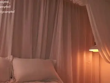 Chaturbate Live Sex Cam of emiilycampbell