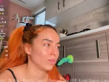 Chaturbate Nude Webcam of luna_luuvz