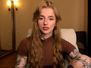 Chaturbate Live Sex Cam of harley_kimm