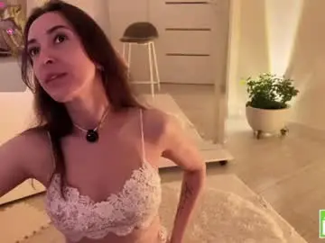 Chaturbate Best live sex cam show of aiaikatty