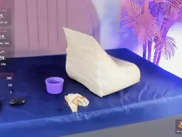 Chaturbate Live Sex Cam of nalapalmer