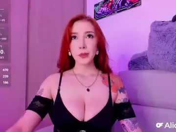 Chaturbate Live Sex Cam of thecosmicgirl