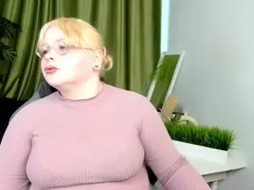 Chaturbate Live Sex of stella_brayn