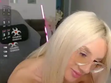 Chaturbate Live Sex of lovelybianca_