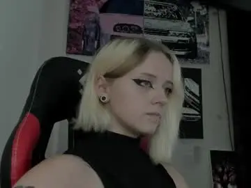 Chaturbate Adult Video Chat of holy_mistresss