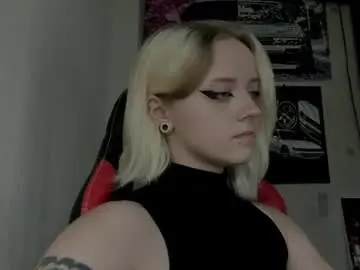 Chaturbate Sex Cam of holy_mistresss