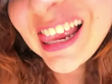 Chaturbate Free Live Porn of iansofy27