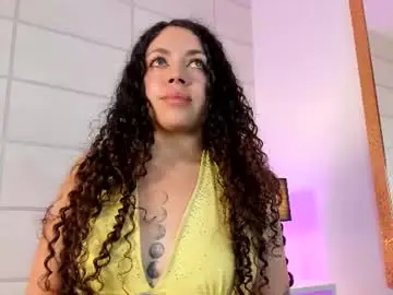 Chaturbate Live Sex Cam of ruby_diamonds_