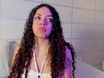 Chaturbate Free Porn Cam of ruby_diamonds_