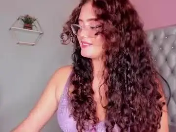 Chaturbate Nude Webcam of vitoria_kind