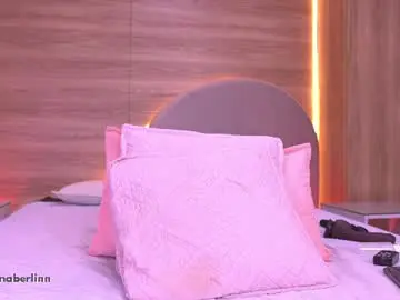 Chaturbate Watch Live Sex Cams of dannaberlin
