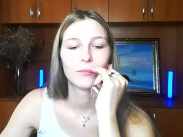 Chaturbate Free Porn Cam of stranger_giirl
