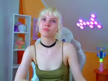 Chaturbate Live Sex Cam of hannahhollis