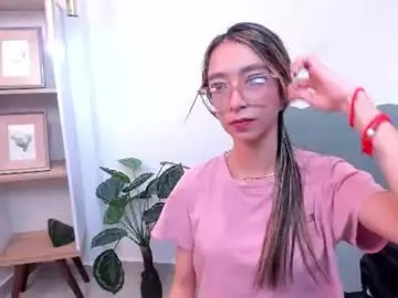 Chaturbate Adult Video Chat of hannacarttier_