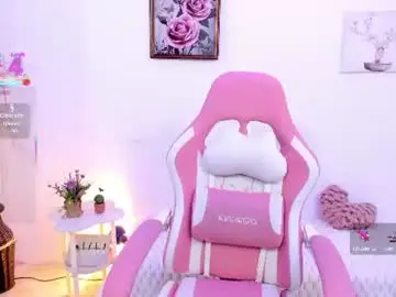 Chaturbate Live Sex Cam of emmamyers_