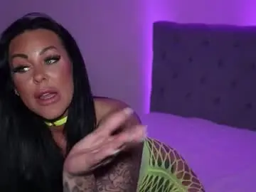 Chaturbate Free Porn Cam of hotmilfbitch