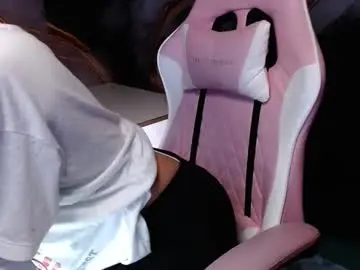 Chaturbate Free Porn Cam of ling_ling24
