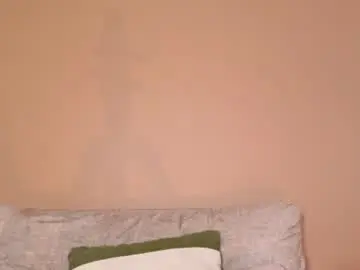 Chaturbate Best live sex cam show of mialuxx