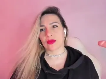 Chaturbate Nude Webcam of angel_vibes_